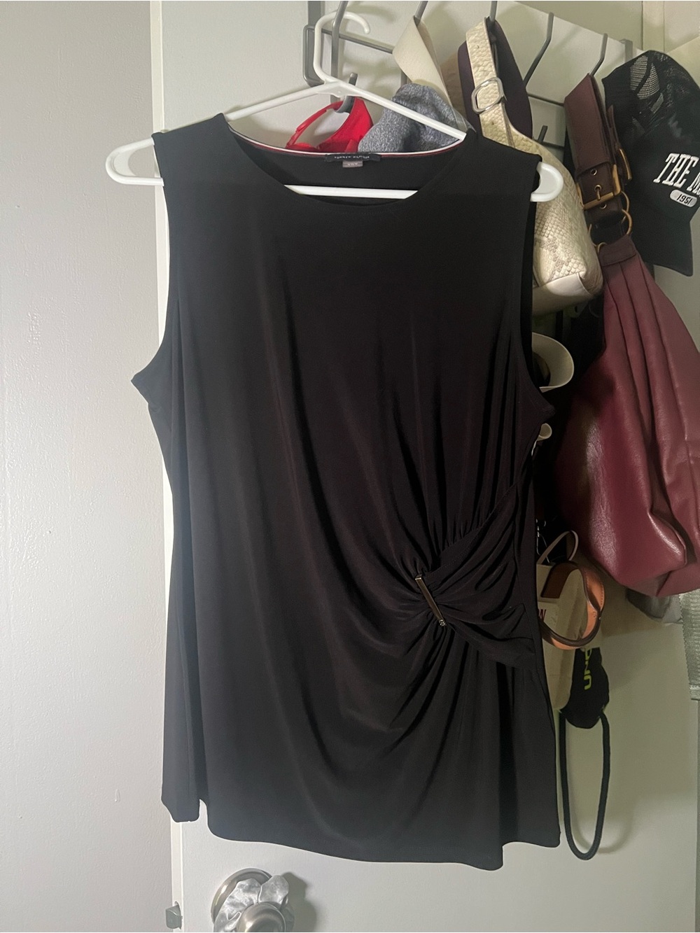 Tommy Hilfiger Black Sleeveless Twist-Detail Tank Top